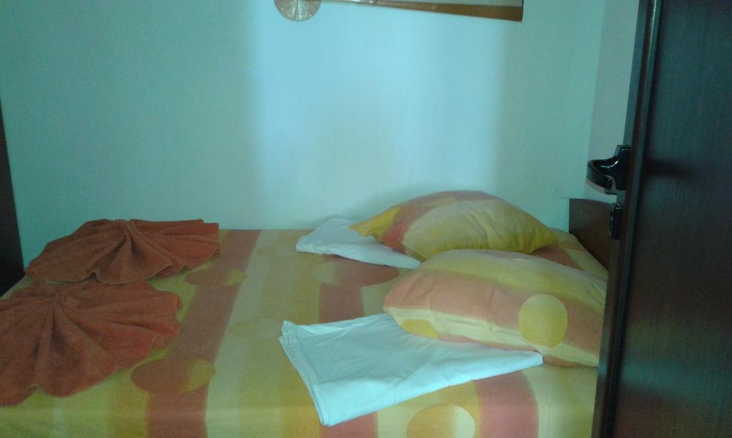 Zora Guest House Приморско Номер фото