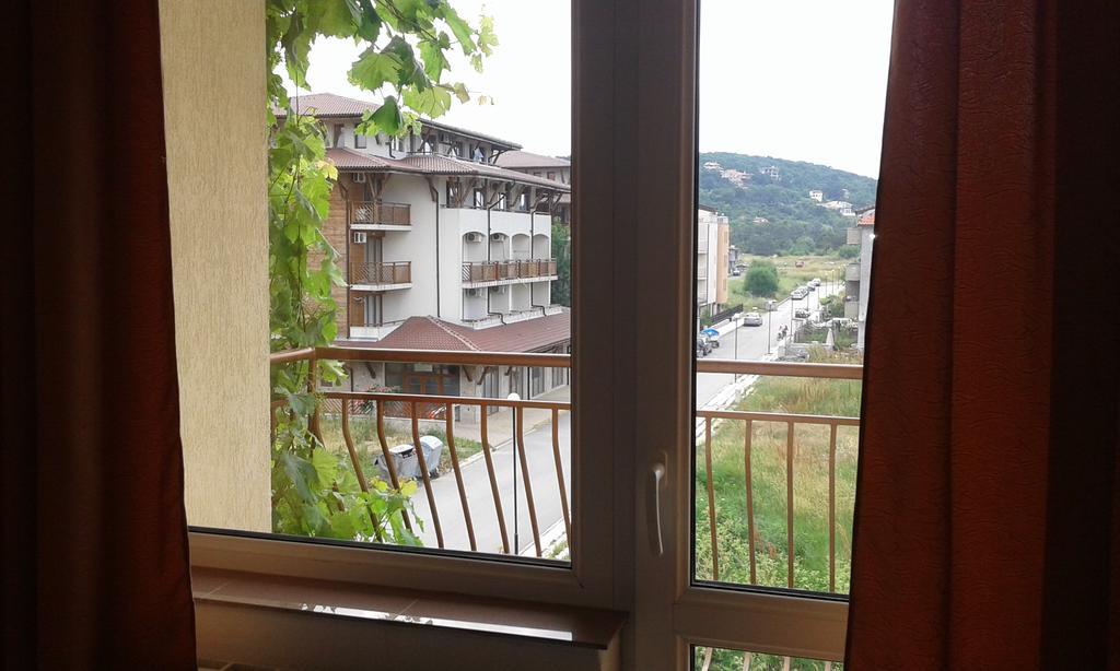 Zora Guest House Приморско Экстерьер фото